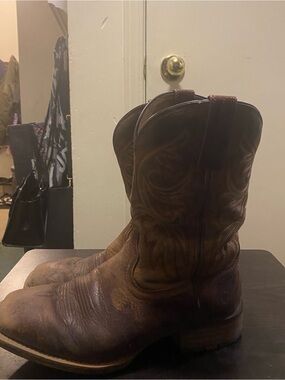 Ariat Brown Leather Cowboy Boots